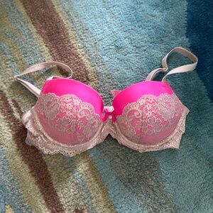 Victoria’s Secret 32d dream angels lined Demi bra
